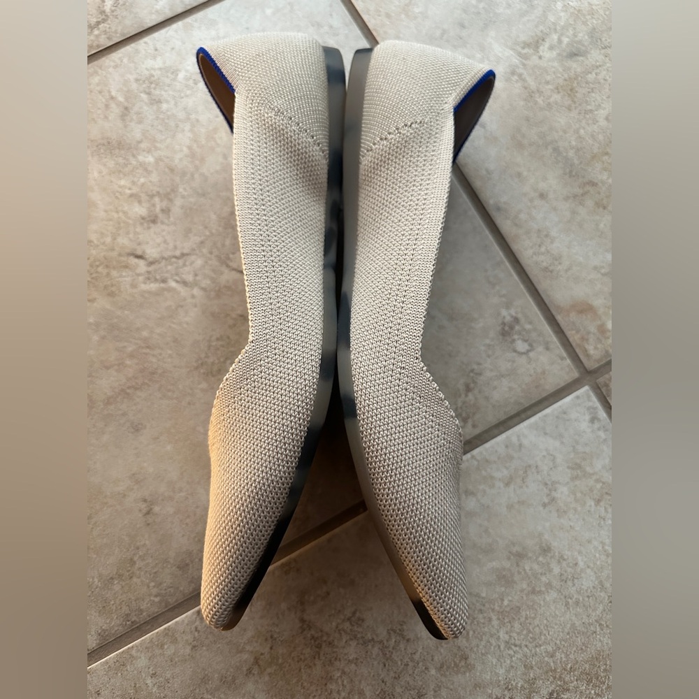 Rothy's Women's Beige Pointed Flats with Blue Trim - Picture 3 of 11
